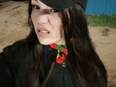 На улице